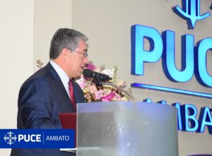 37 años PUCE Ambato