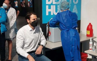 PUCE apoya a la reactivación de Ecuador facilitando puntos de vacunación