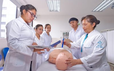 PUCE presenta nueva especialización en Enfermería