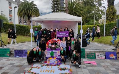 Sororas Violetas participaron en jornada en la PUCE