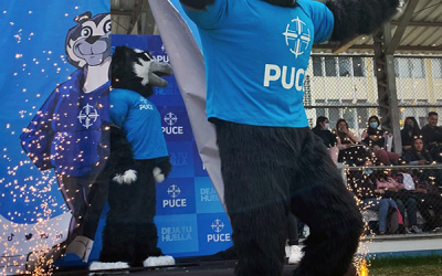 Primicias:  Universidad Católica presenta al oso Aurelio, su nueva mascota