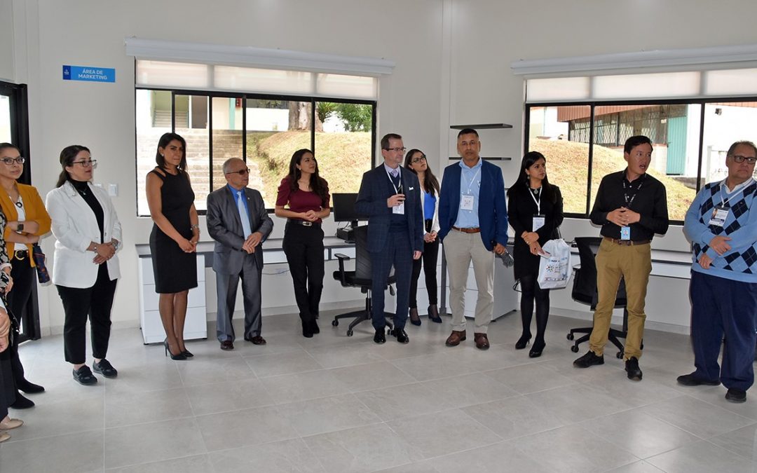 La PUCE-SI inauguró las oficinas del Centro de Innovación y Emprendimiento
