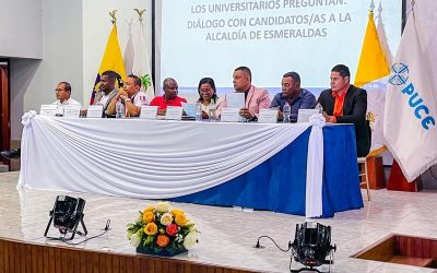 La Hora: La PUCE Esmeraldas reafirmó la participación de los jóvenes en el contexto electoral con un diálogo democrático