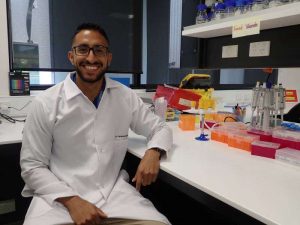 Fernando Gordillo. Alumni PUCE. Bacteriófagos, Medicina, Noticias PUCE