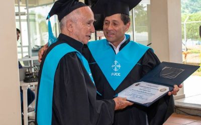 PUCE entrega honoris causa a Monseñor Eugenio Arellano