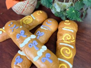 Guagua de pan y colada morada