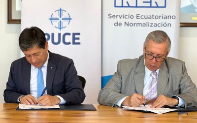PUCE e INEN firman convenio para impulsar prácticas preprofesionales en calidad