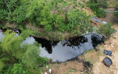 Derrame de petróleo en Esmeraldas: una tragedia que se repite