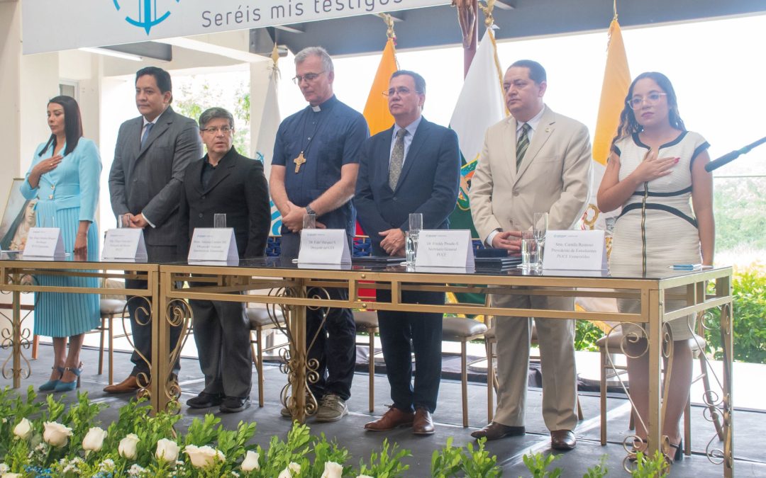 PUCE Esmeraldas celebra 44 años de compromiso con el desarrollo de la provincia