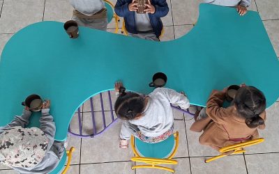 Estudiantes crean mobiliario infantil patentado que impulsa nutrición y salud
