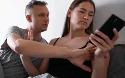 Celos en la pareja: ¿amor o peligro? 