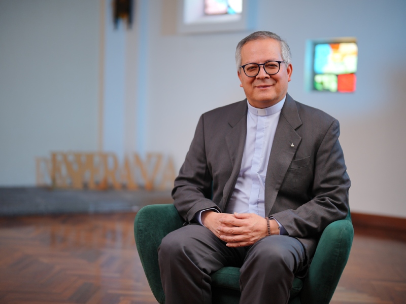 Padre Man-Ging: “una universidad abierta, con identidad católica, pero siempre al servicio de los demás”