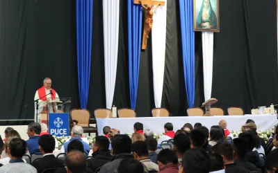 Felicitaciones y buenos deseos marcan el inicio del rectorado del P. Carlos Ignacio Man-Ging, S.J.