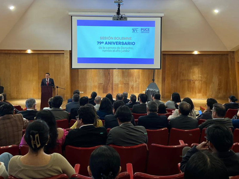 Derecho en la PUCE: 79 años formando juristas íntegros y comprometidos