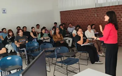 Docentes fortalecen la internacionalización a través de la metodología COIL